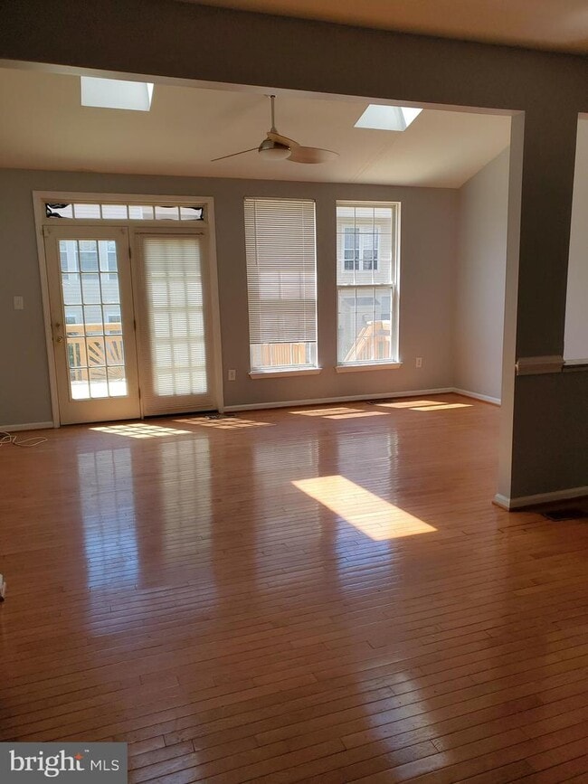 1712 Linden Park Pl, Bowie, MD 20721 Townhome Rentals in Bowie MD