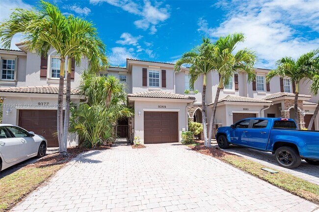 Foto del edificio - 9369 SW 219th St