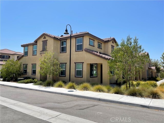 Foto principal - 2142 Lavender Ln