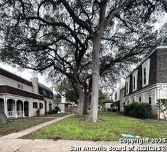 Building Photo - 636 Strings Dr