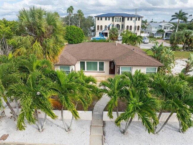 Foto del edificio - 907 Narcissus Ave