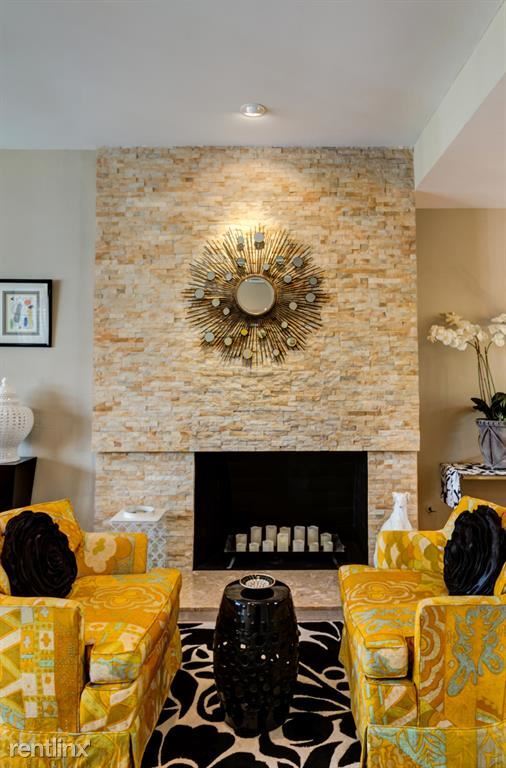 Building Photo - 2 br, 2 bath Condo - 357 E Avenida Granada
