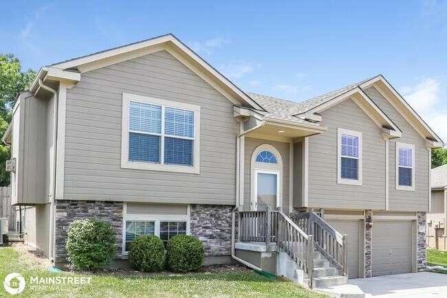 Building Photo - 7213 E 165th St, Belton, MO 64012