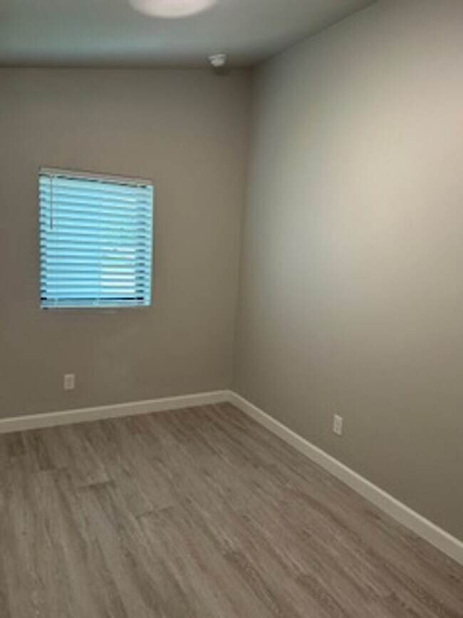 Foto del edificio - 2 bedroom / 2.5 bath new construction available now!