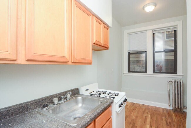 Foto del edificio - 4752 N Paulina St