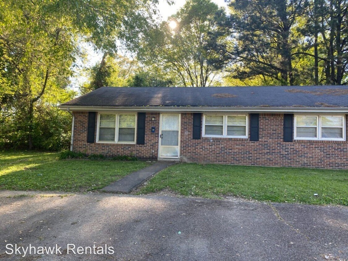 Primary Photo - 116 Willow Ln