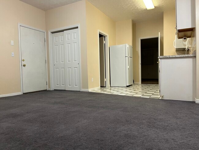 Foto del edificio - 345 S 450 E