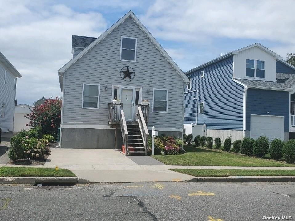 160 Quebec Rd, Island Park, NY 11558 House Rental in Island Park, NY