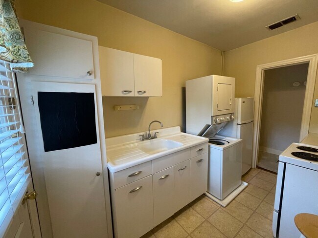Foto del edificio - Adorable Cottage in The Hill Area!