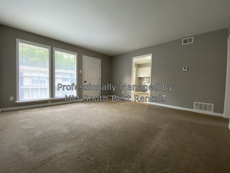 Primary Photo - 825 Berclair Rd