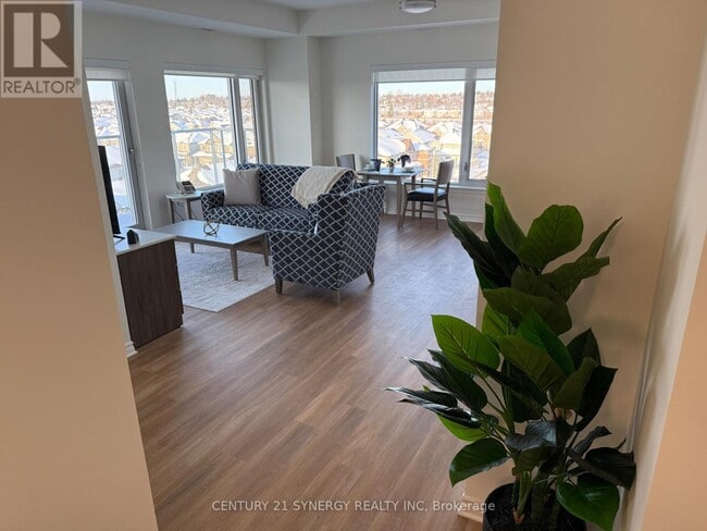 Building Photo - 164 Maravista Dr