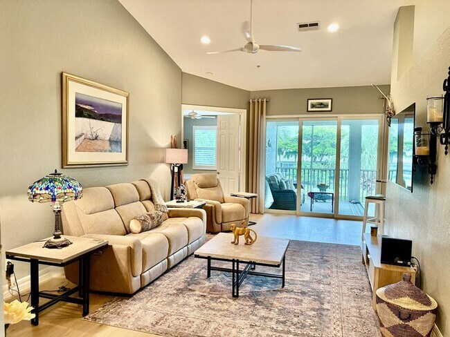 Foto del edificio - 4610 Hawks Nest Dr