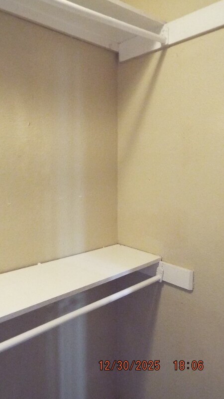 Foto del edificio - 7257 Fernview