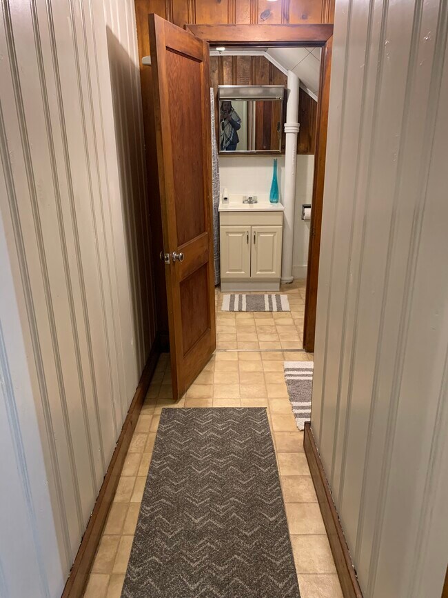 Hallway to Bathroom - 618 Leonard Ave