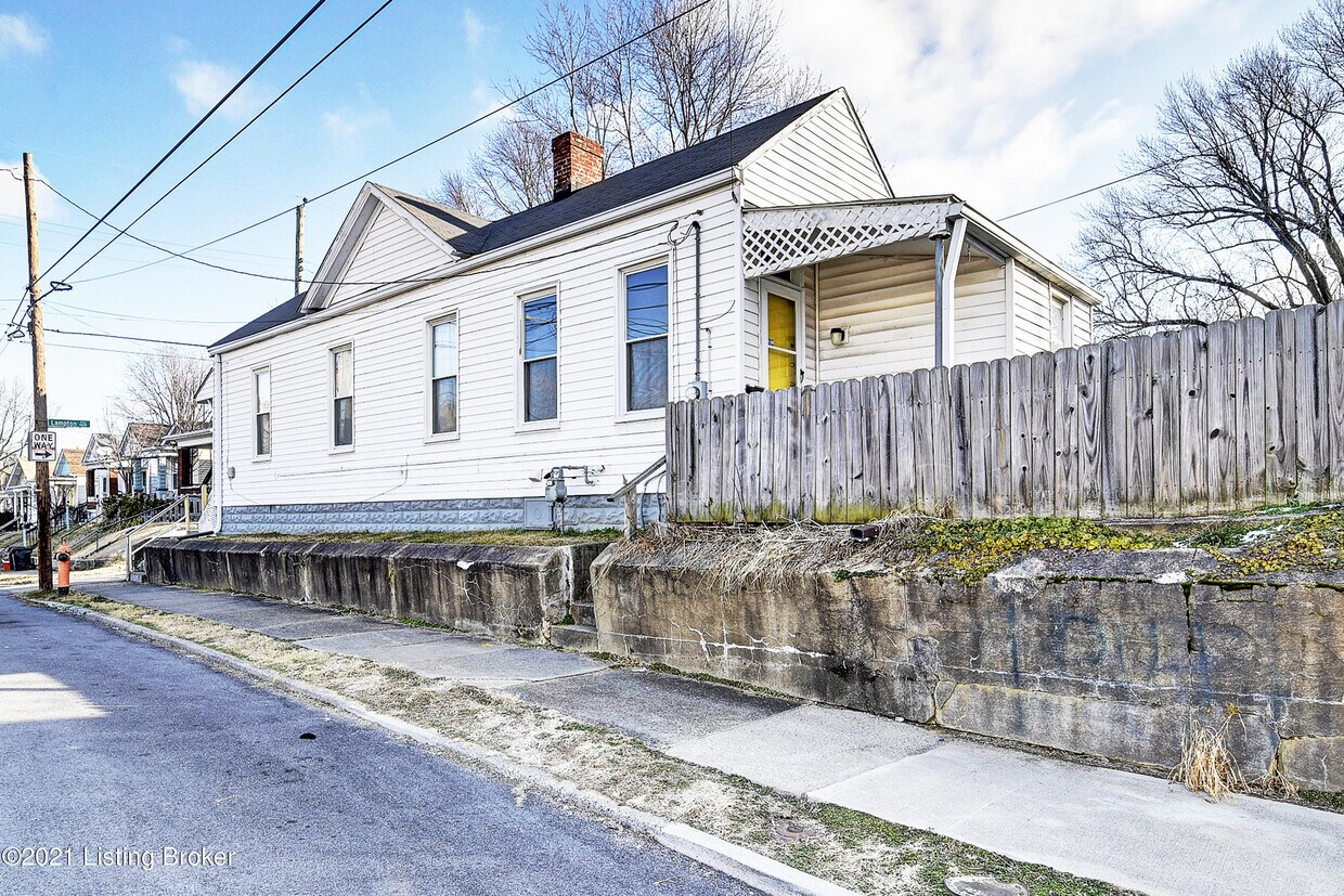 Foto principal - 827 Swan St