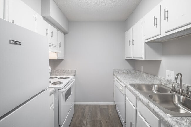Interior Photo - Spring Hill Apartments