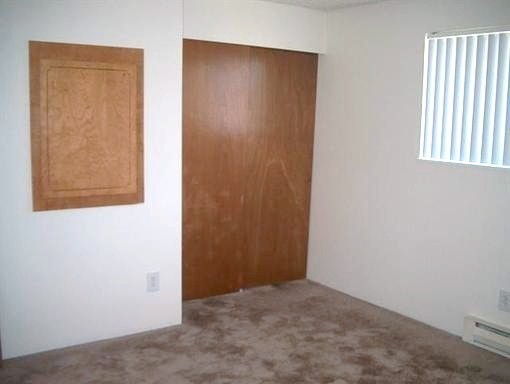 Building Photo - Country Pines Townhomes