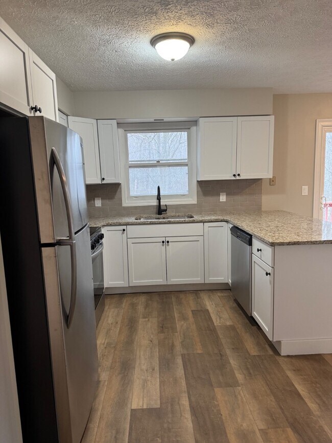 Building Photo - 3584 Park Lane