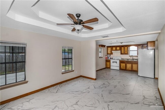 Building Photo - 9 Santa Rosa