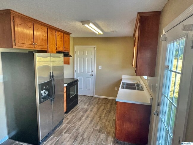 Building Photo - 155 Morring Cir