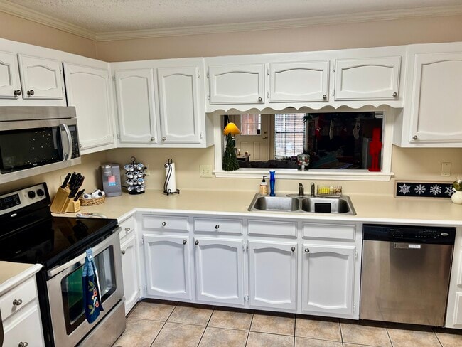 Foto del edificio - 9949 Siegen Ln