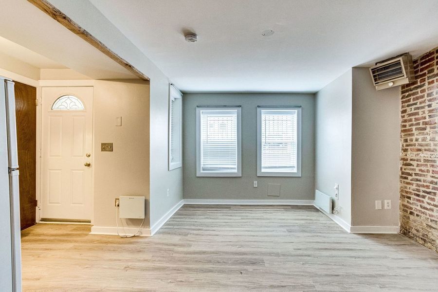 Primary Photo - 446 S St NW