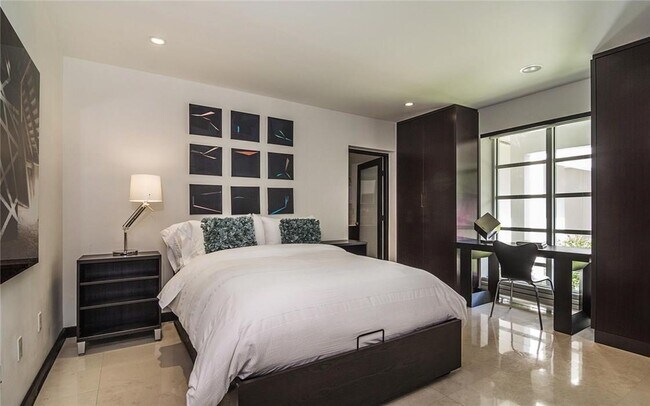 Foto del edificio - 3020 Brickell Ave