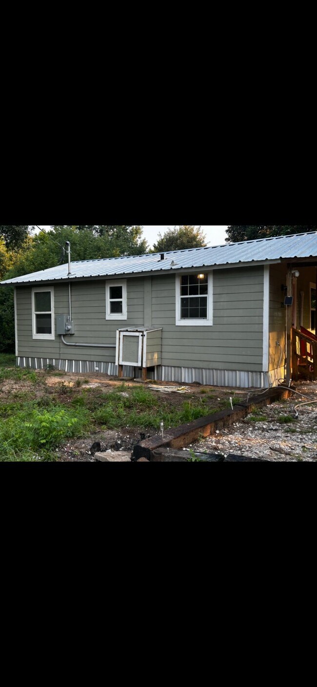 Building Photo - 12735 Willis Waukegan Rd