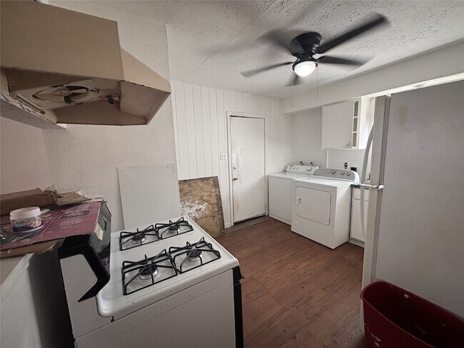 Foto del edificio - 4222 Wipprecht St