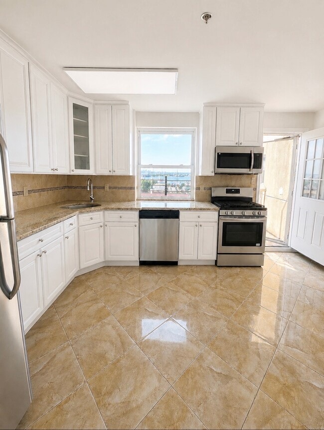 Building Photo - 88-02 Rockaway Beach Blvd