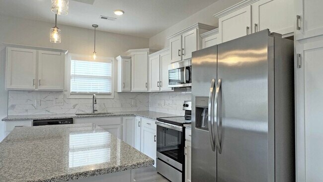 Building Photo - 2616 Rafiki Dr