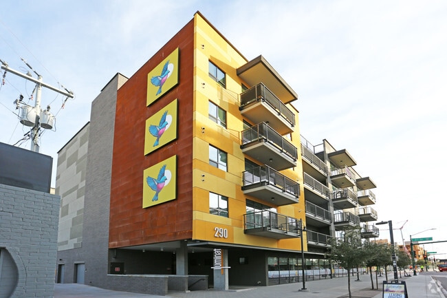 iLuminate Apartments Phoenix, AZ