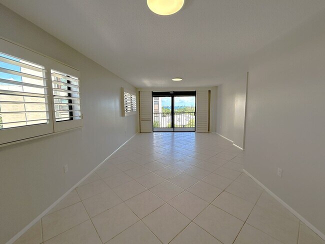 Foto del edificio - Pasadena Cove - 2 BR 2 BA Condo in Gated W...