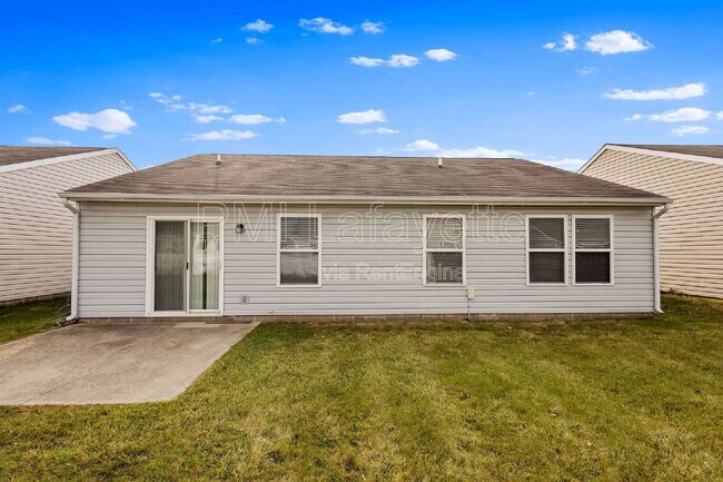 Building Photo - 2361 Maxwell Dr