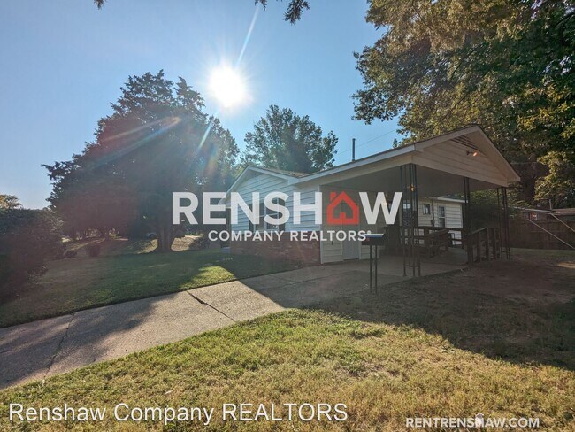 Building Photo - 3 br, 1 bath House - 5423 Bannock St