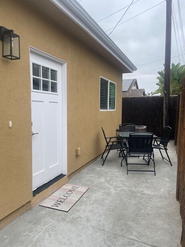 Foto del edificio - Beautifully Furnished 1 Bdrm 1 Bath House ...