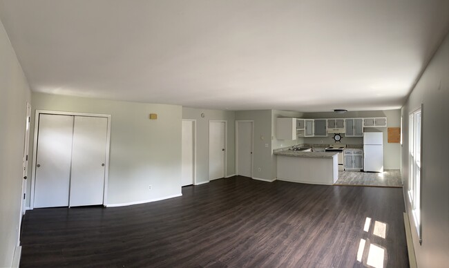 Apt 2S - 89 S Lake Ave