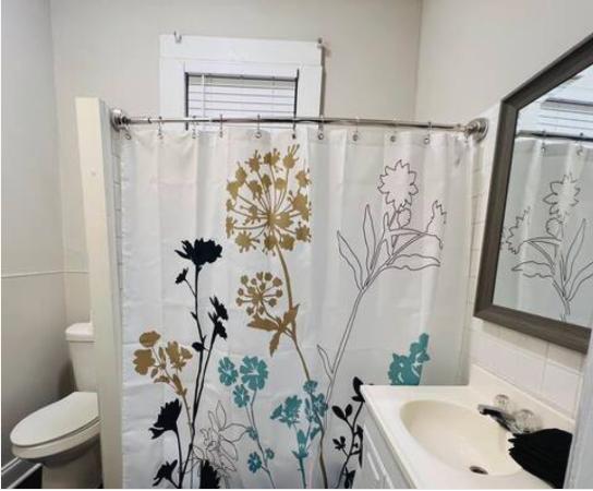 Baño - 16 Hemlock Dr