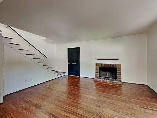 Photo - 6442 Bordeaux Ave Apartment