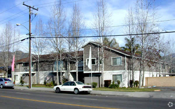 Building Photo - Amberwood Village Apartments