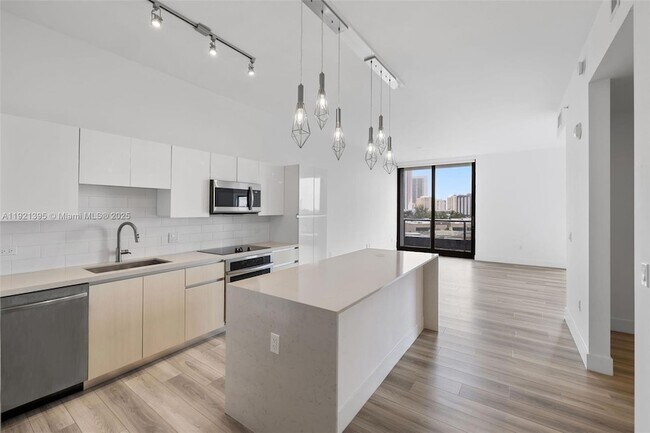 Photo - 101 Diplomat Pkwy Apartment