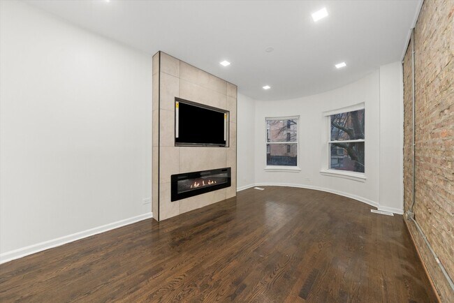 Foto del edificio - 4734 S St Lawrence Ave