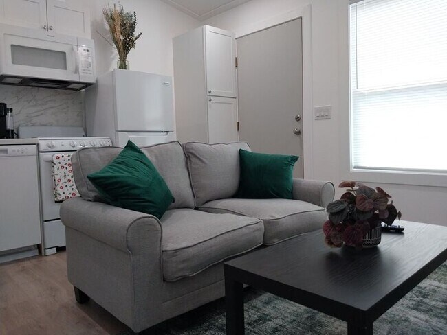 Foto del edificio - 720 Pritchett Ln