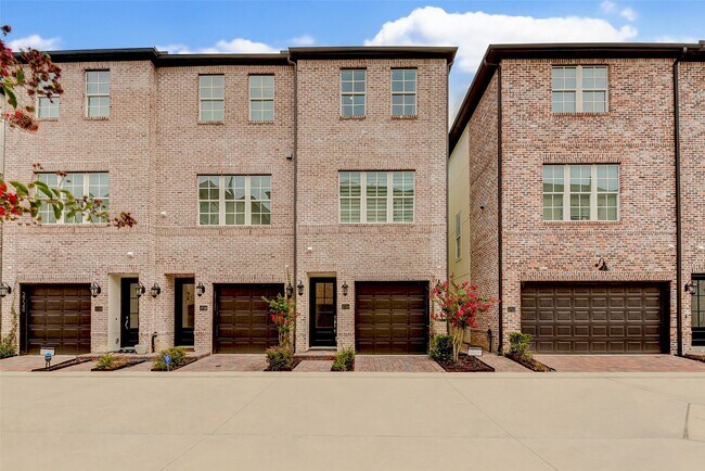 Foto del edificio - 2724 Dolce Oaks Dr