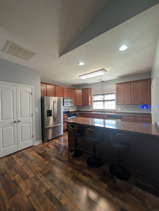 Foto del edificio - 305 Weatherford Dr