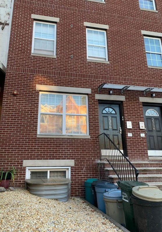 Foto del edificio - 2356 N Park Ave