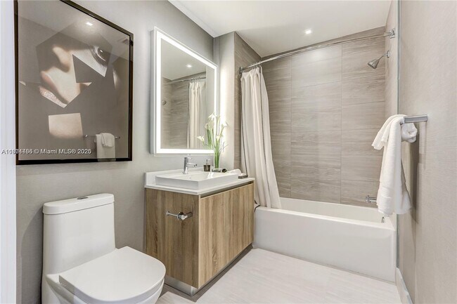 Foto del edificio - 2960 NE 207th St