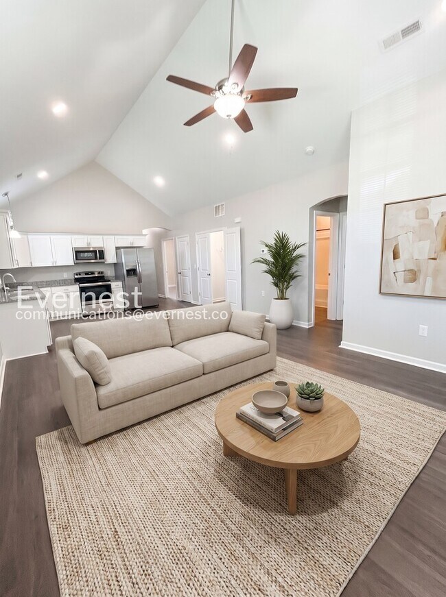 Foto del edificio - 3 Bed/2 Bath Home with Off-Street Parking / Pet-Friendly / Available Now!