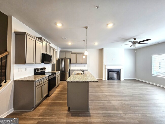 Building Photo - 338 Lanier Cir