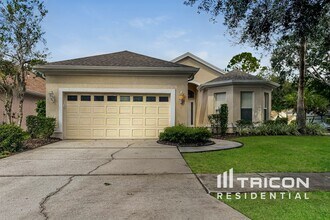 Building Photo - 9614 Greenpointe Dr